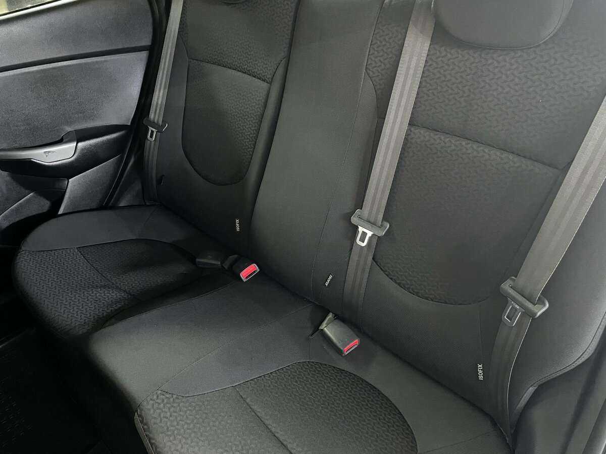 Б/У Киа Рио 2017 года. Фото: #13