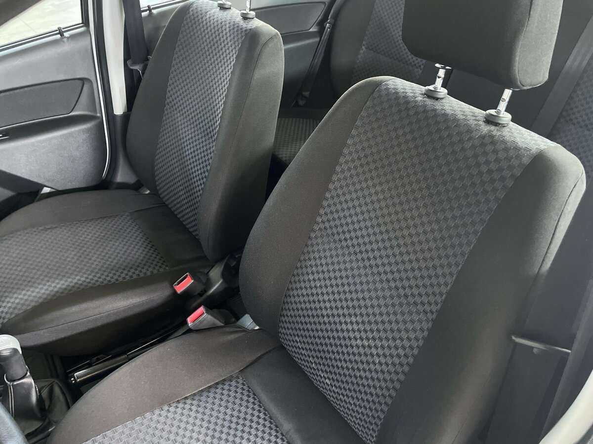 Б/У Лада (ВАЗ) Гранта 2016 года. Фото: #12