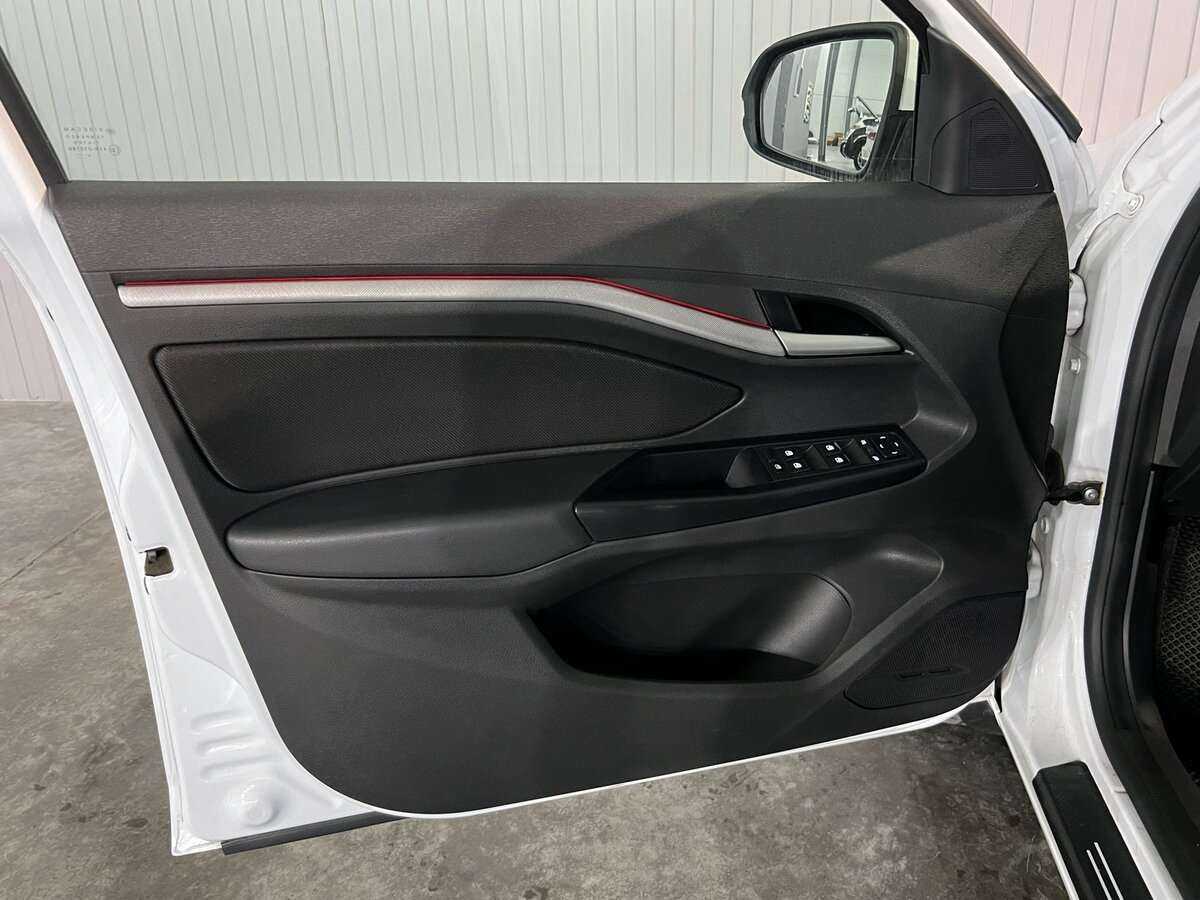 Б/У Лада (ВАЗ) Веста 2020 года. Фото: #8