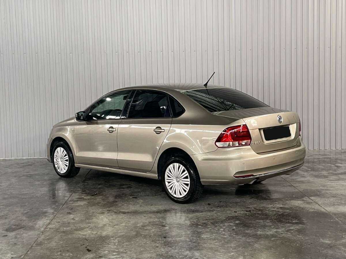 Б/У Фольксваген Поло 2016 года. Фото: #6