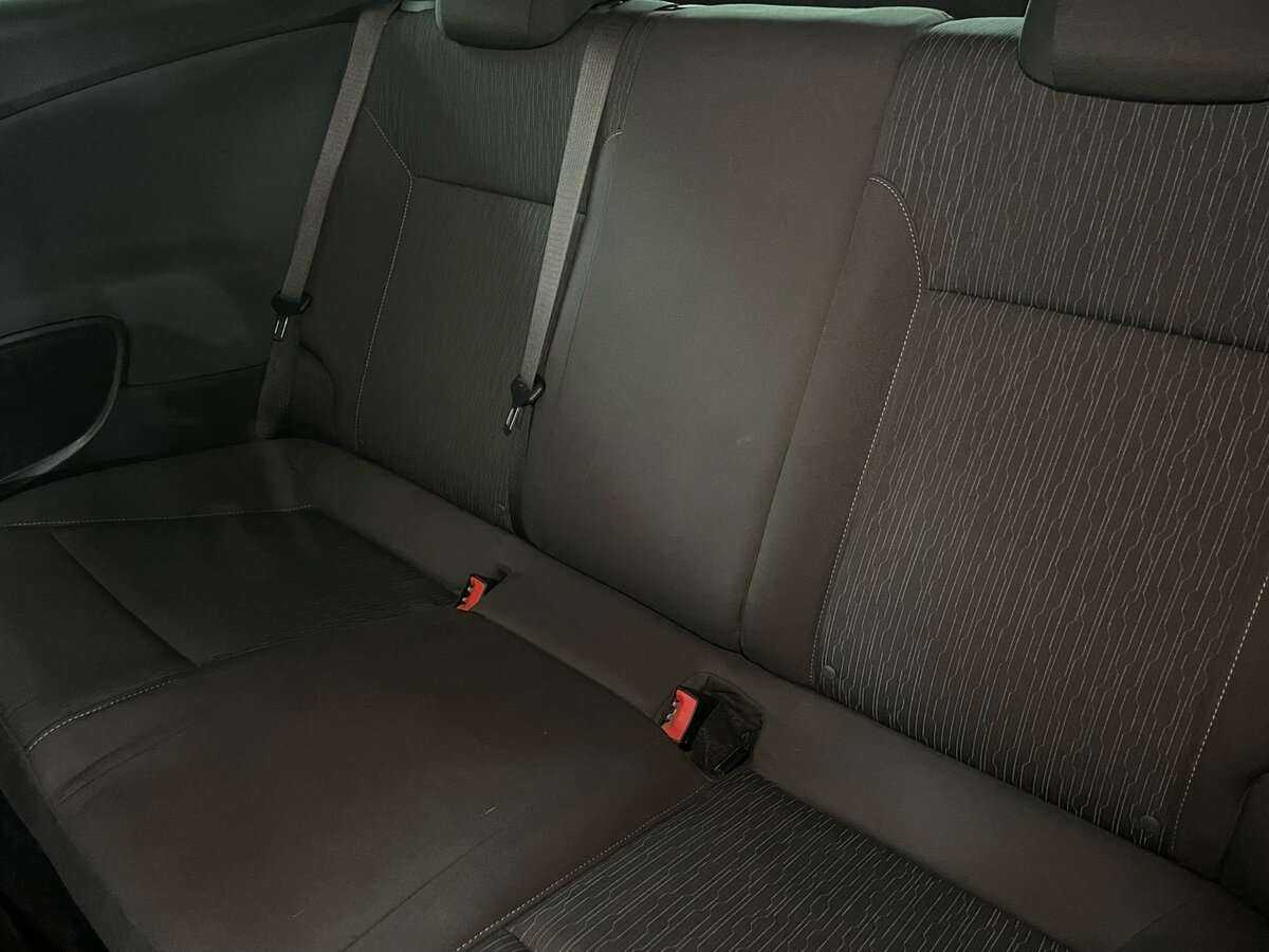 Б/У Опель Астра 2012 года. Фото: #14