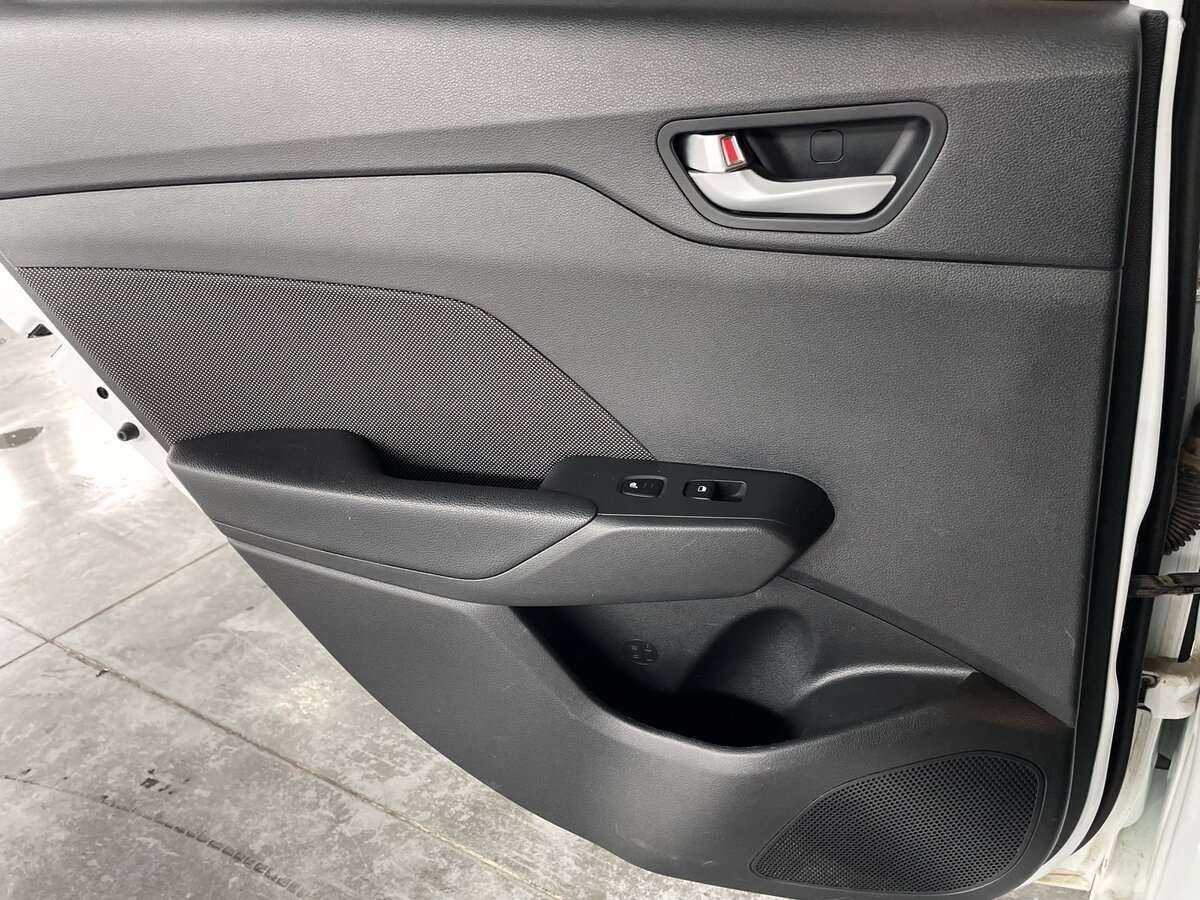 Б/У Хендай Солярис 2018 года. Фото: #19