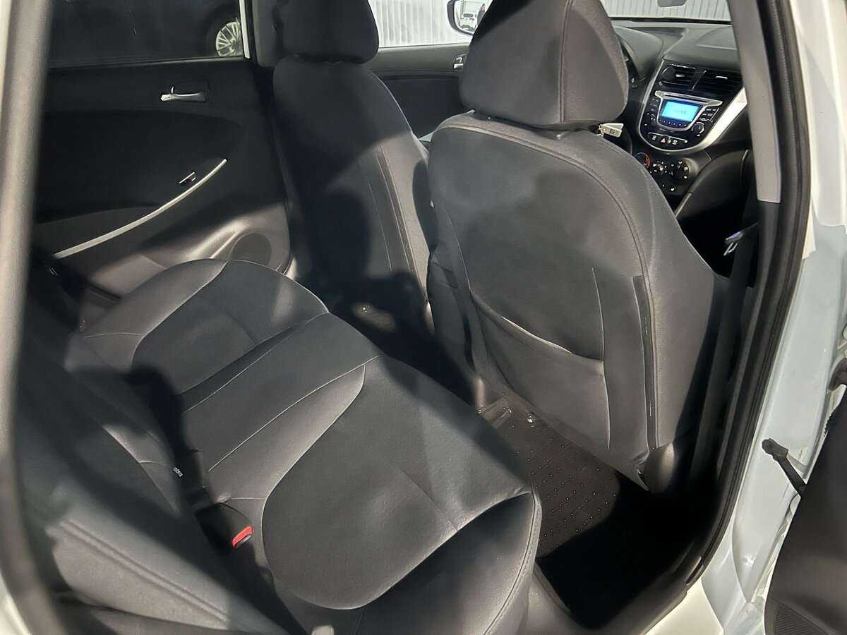 Б/У Хендай Солярис 2014 года. Фото: #14