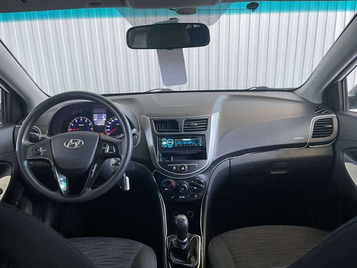 Б/У Хендай Солярис 2014 года. Фото: #8