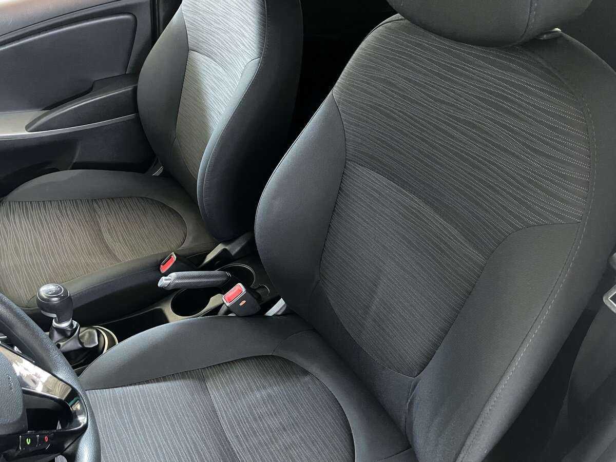 Б/У Хендай Солярис 2014 года. Фото: #14