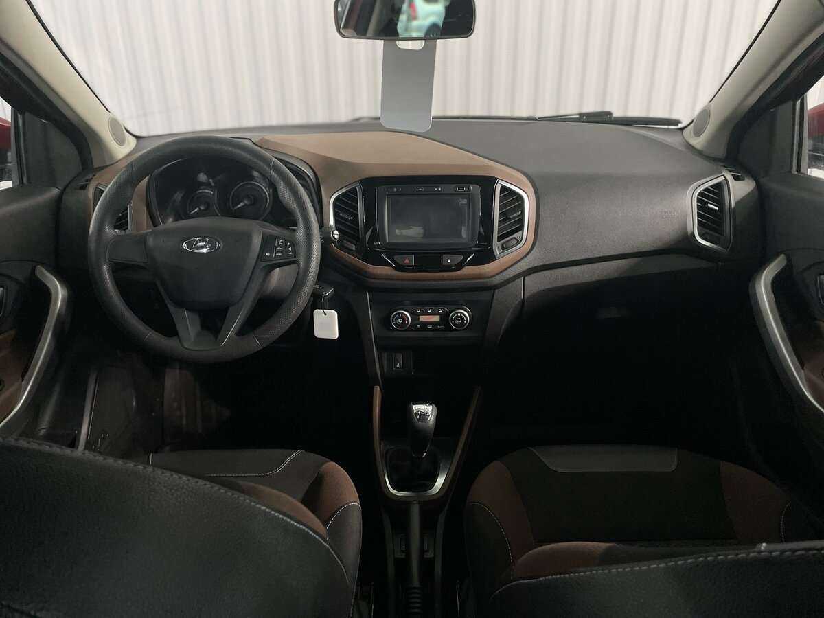 Б/У Лада (ВАЗ) ИКСРЭЙ 2017 года. Фото: #8