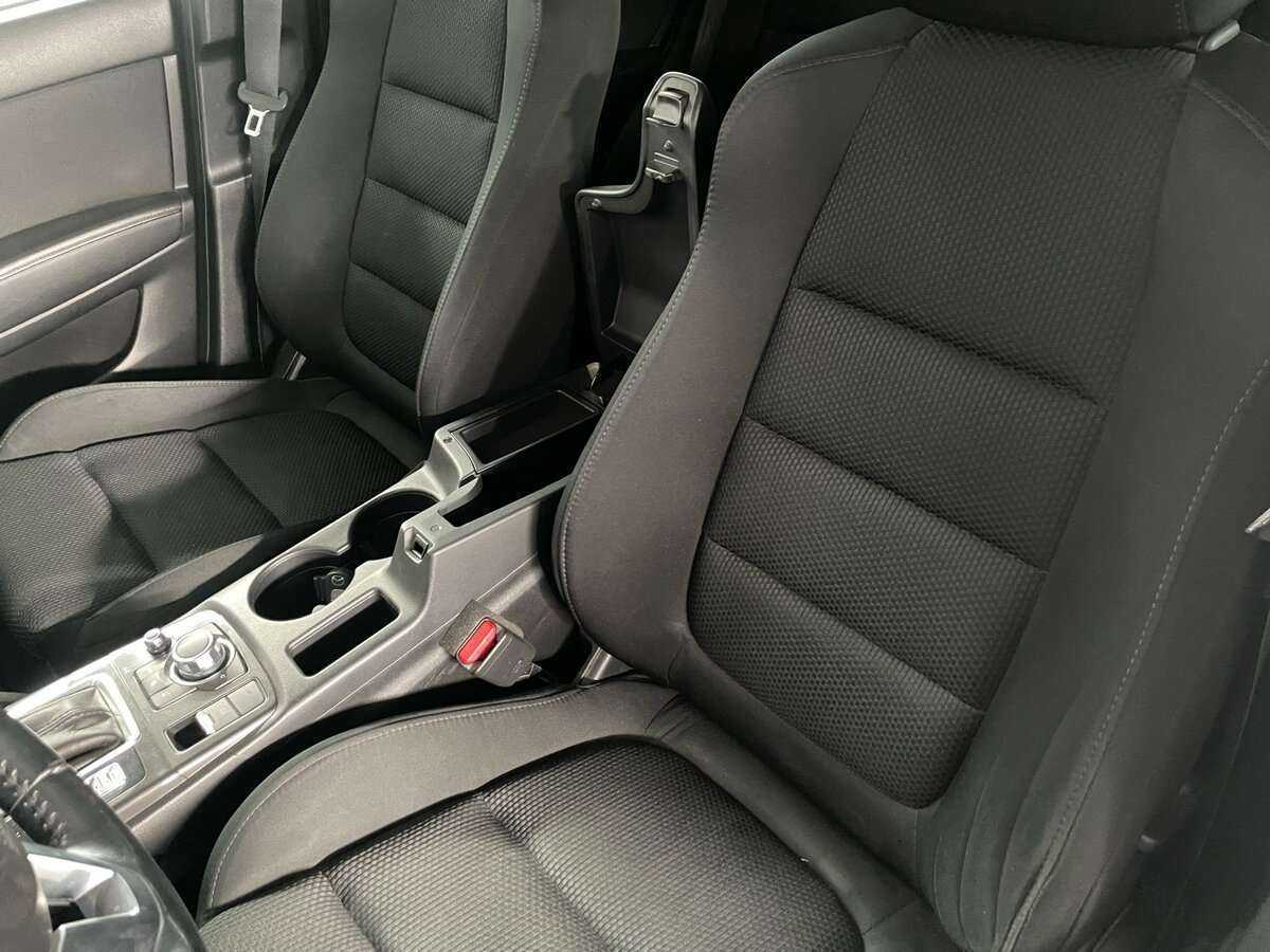 Б/У Мазда Ц-Икс-5 2016 года. Фото: #16