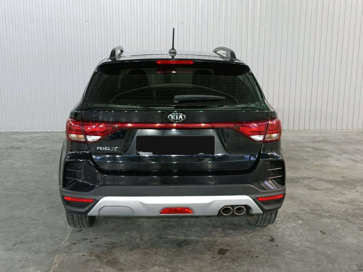 Б/У Киа Рио 2021 года. Фото: #1