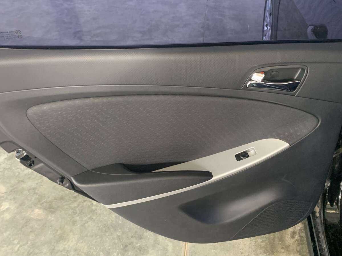 Б/У Хендай Солярис 2012 года. Фото: #16