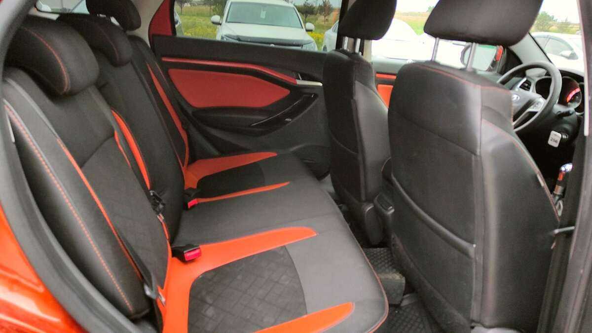 Б/У Лада (ВАЗ) Веста 2019 года. Фото: #16