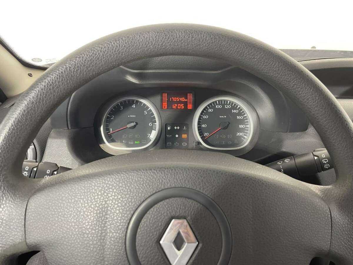 Б/У Рено Дастер 2012 года. Фото: #10