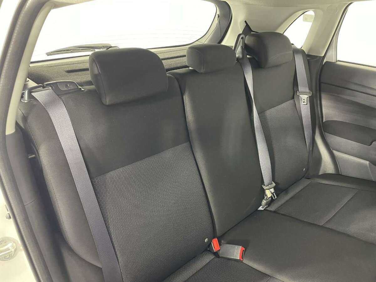 Б/У Митсубиши АС-Икс 2012 года. Фото: #14