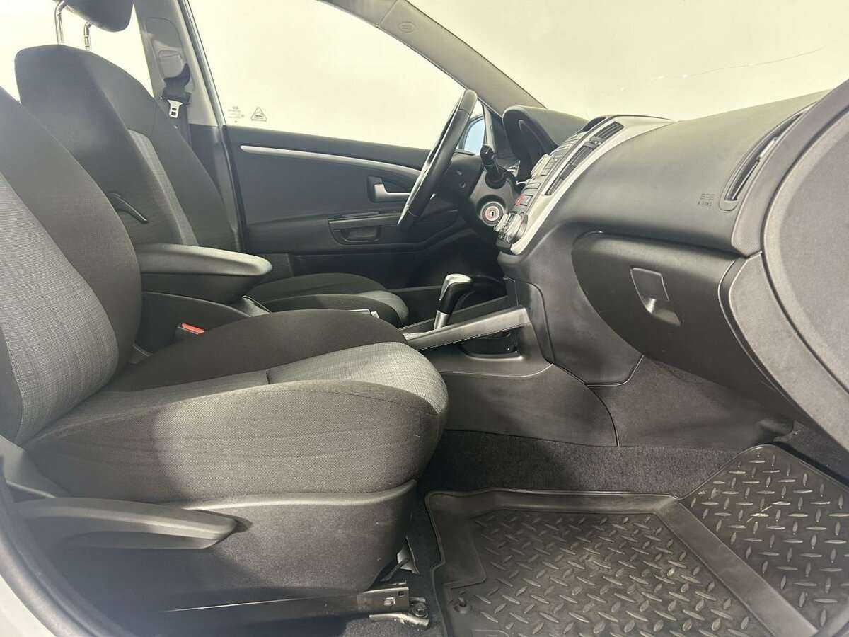 Б/У Киа Сид 2012 года. Фото: #13