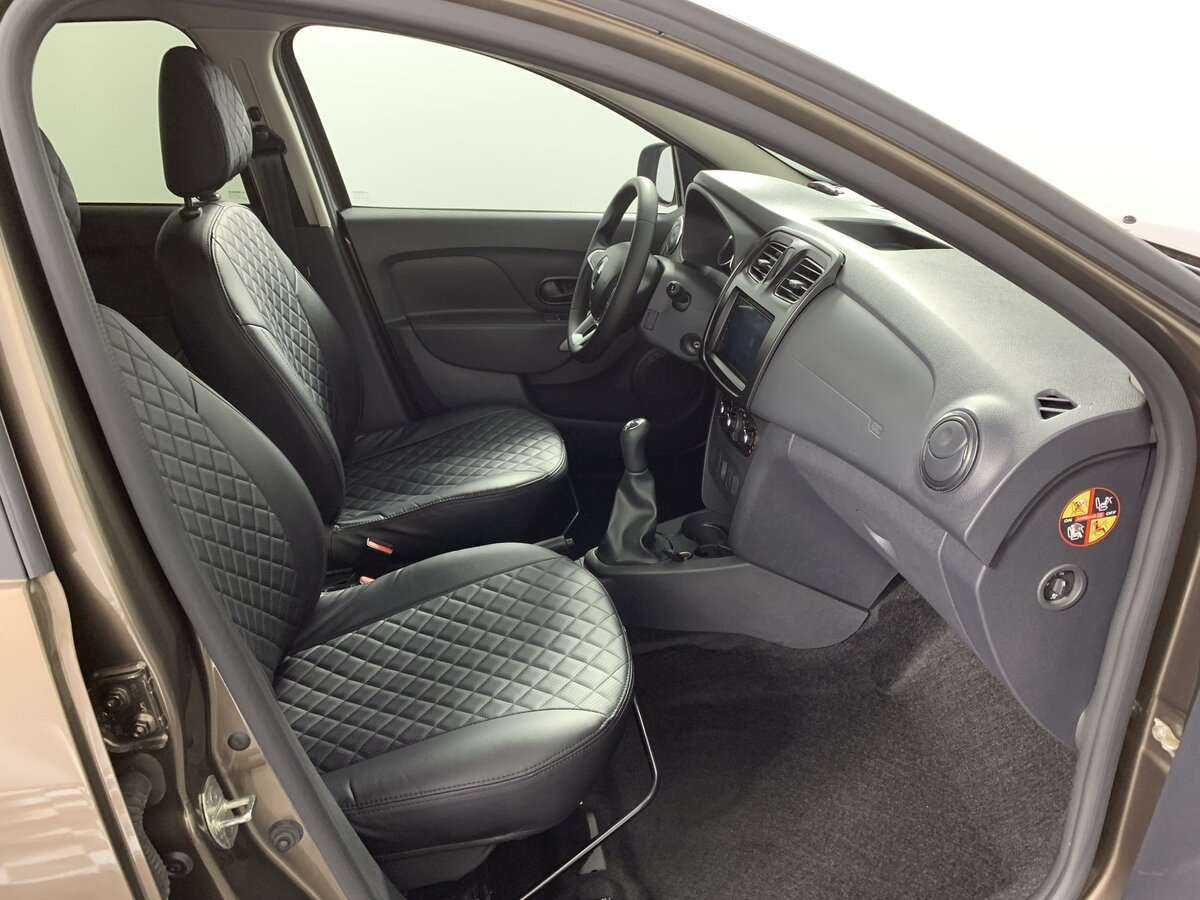 Б/У Рено Логан 2019 года. Фото: #15