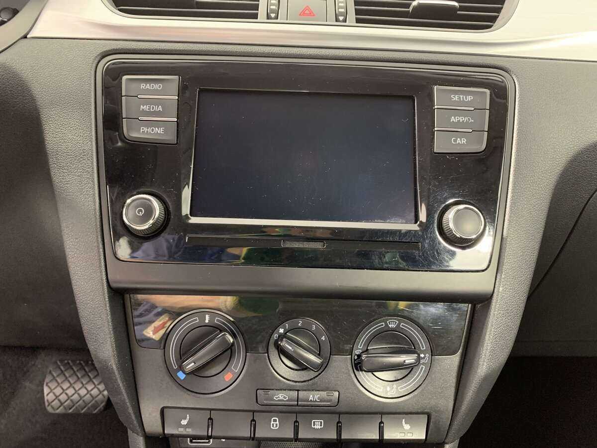 Б/У Шкода Рапид 2019 года. Фото: #11