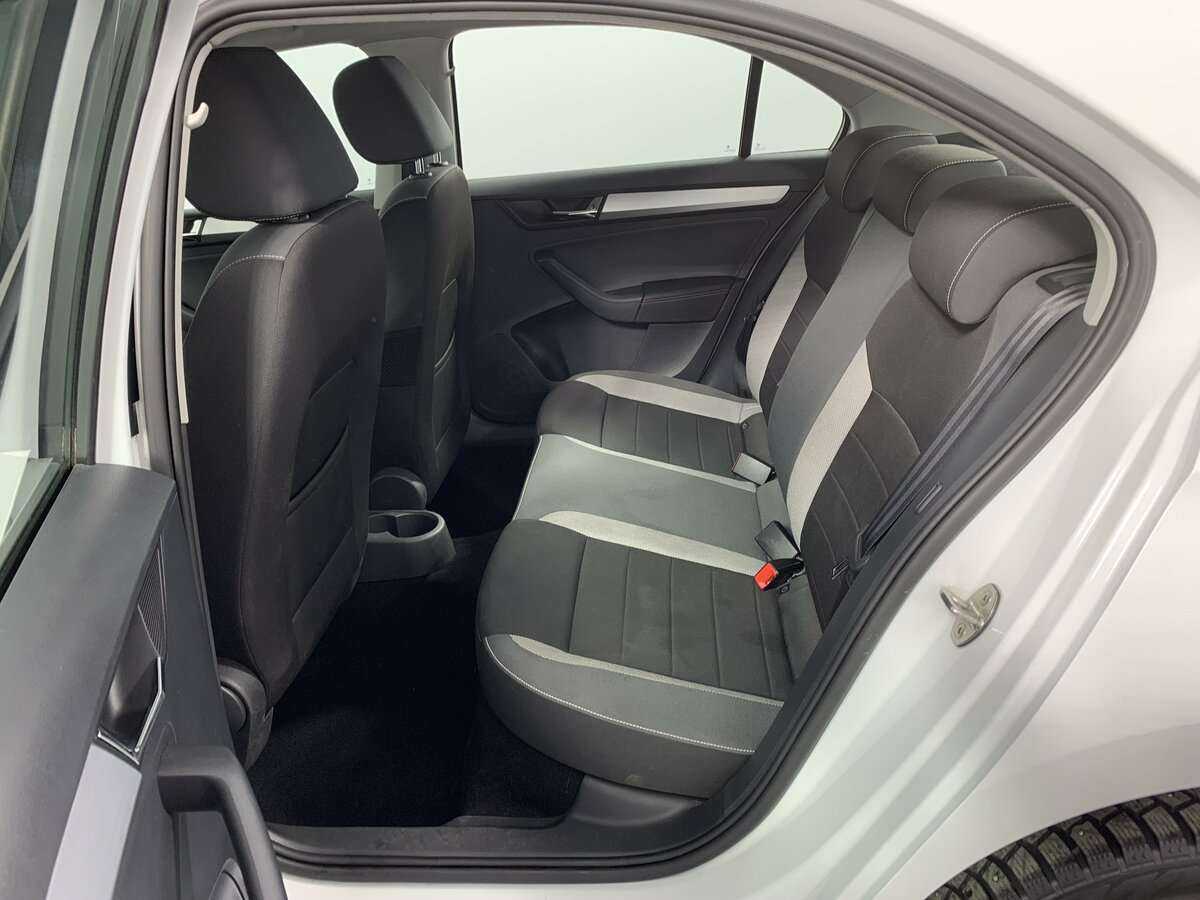 Б/У Шкода Рапид 2019 года. Фото: #8