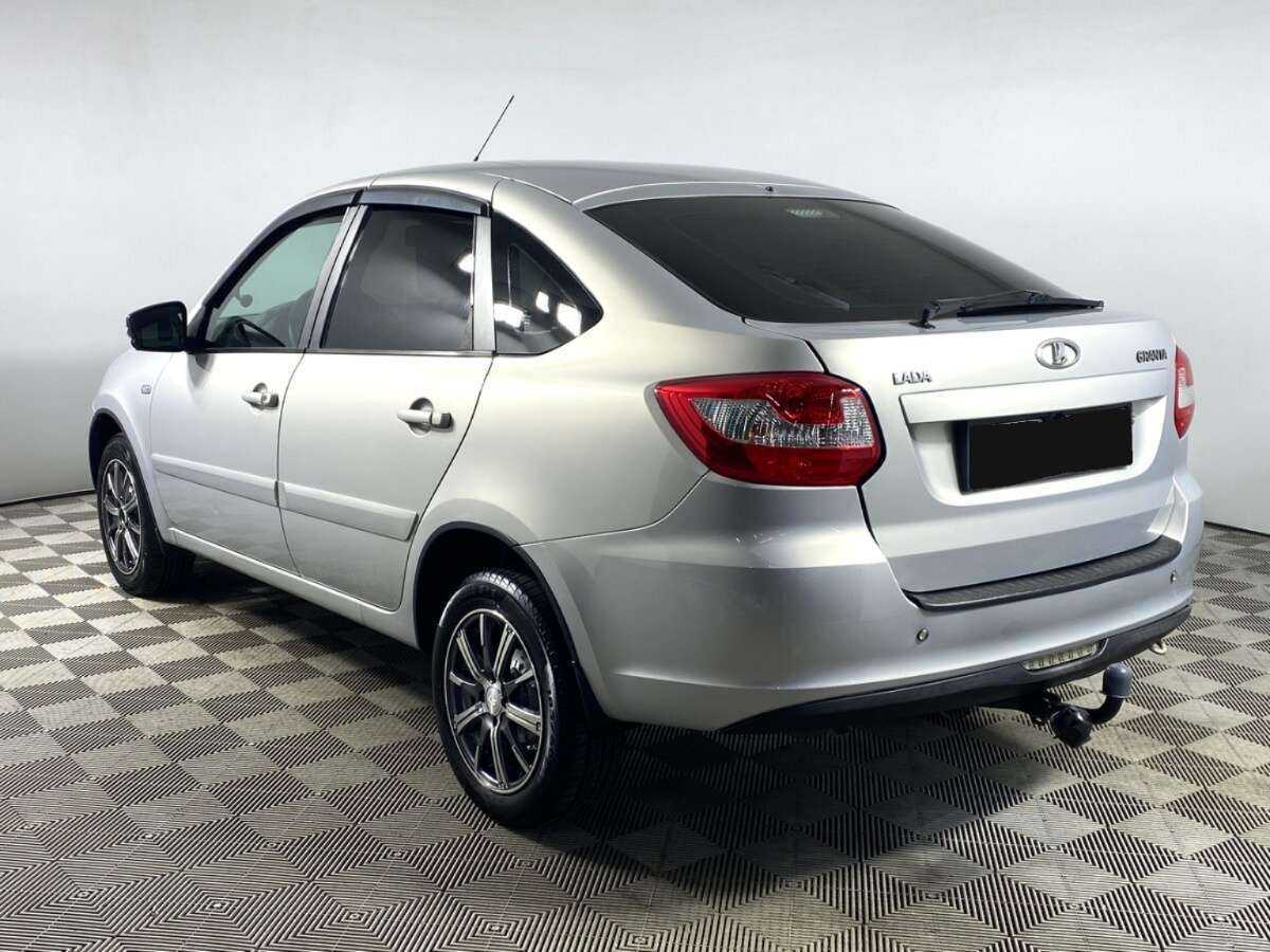 Б/У Лада (ВАЗ) Гранта 2014 года. Фото: #5