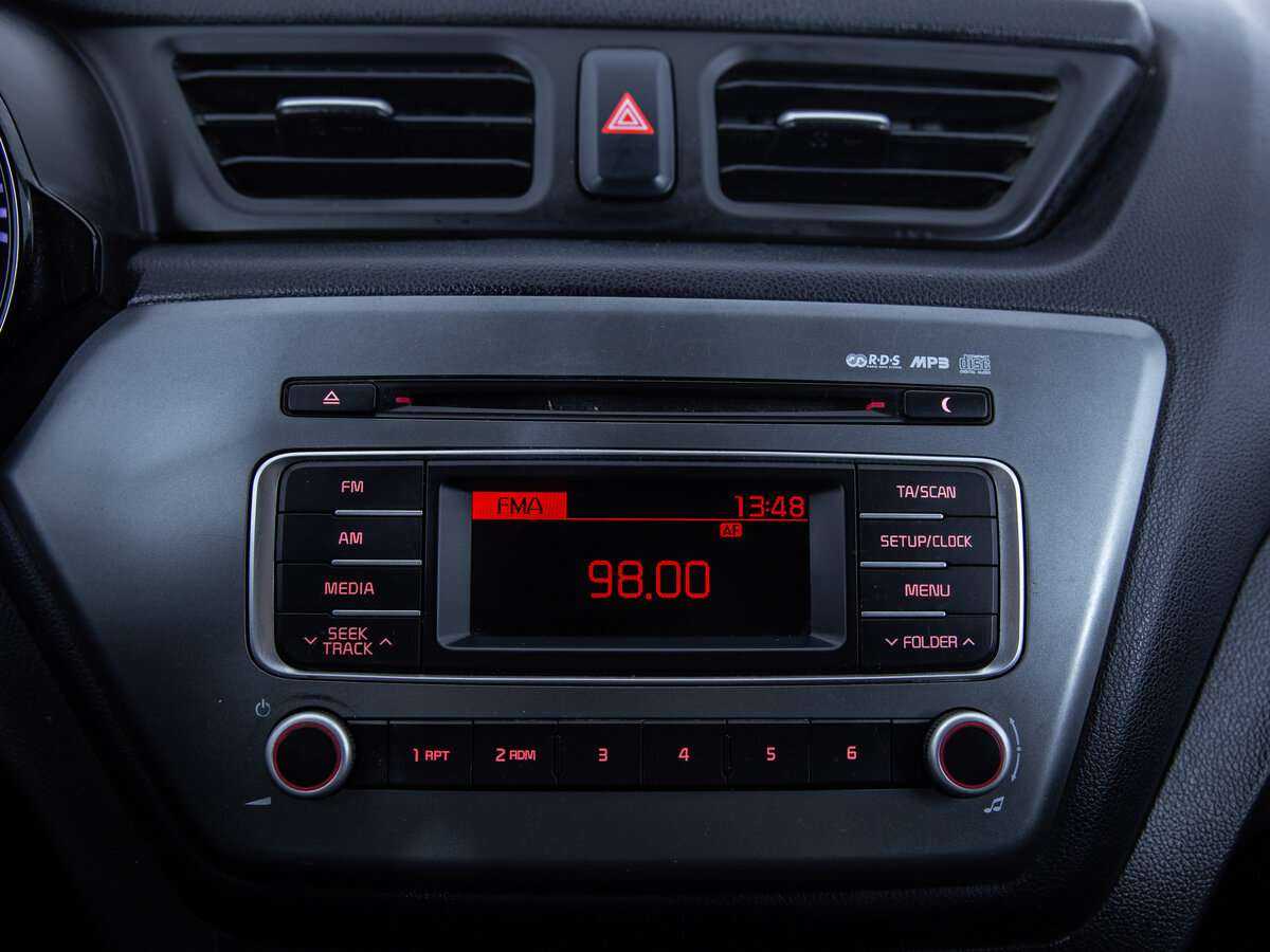 Б/У Киа Рио 2017 года. Фото: #16