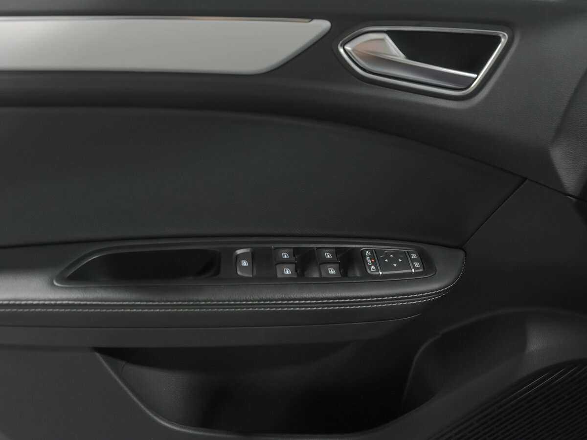 Б/У Рено Аркана 2021 года. Фото: #12