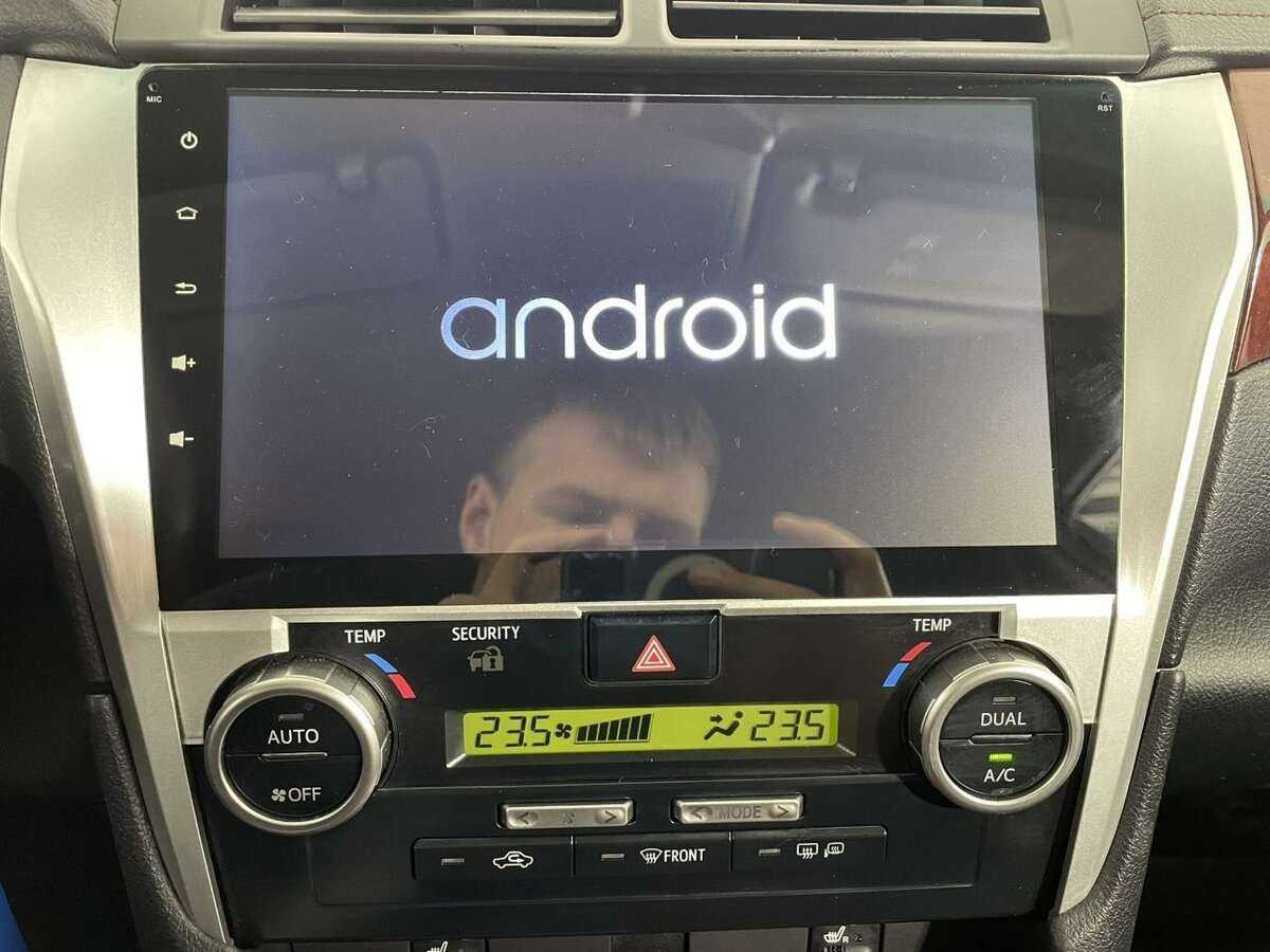 Б/У Тойота Камри 2012 года. Фото: #11