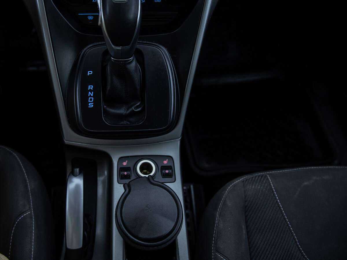 Б/У Форд Куга 2013 года. Фото: #16