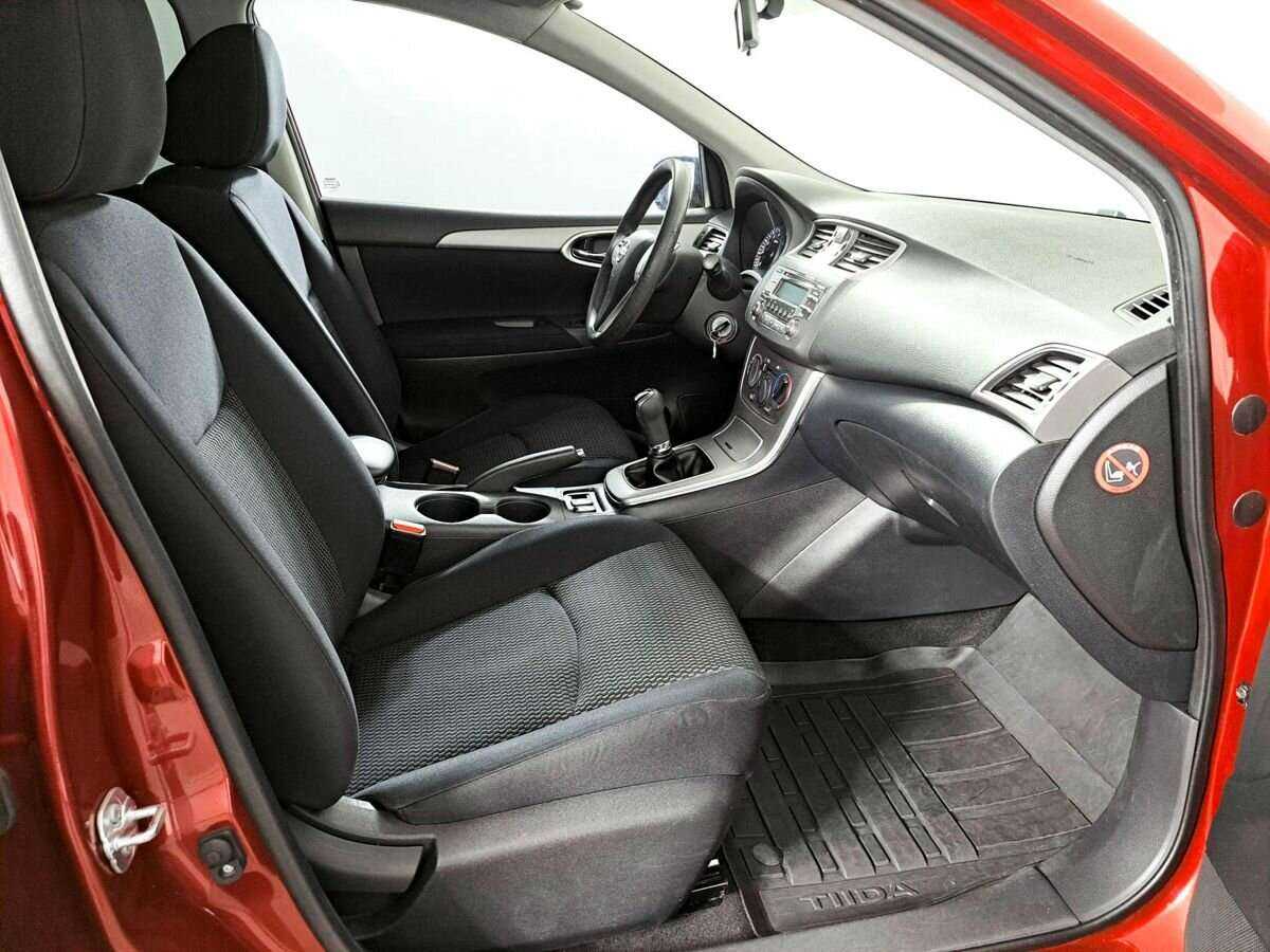 Б/У Ниссан Тиида 2015 года. Фото: #8