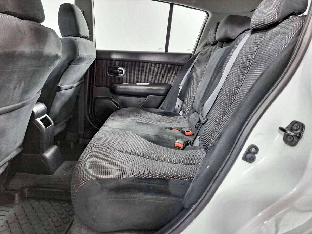 Б/У Ниссан Тиида 2012 года. Фото: #9