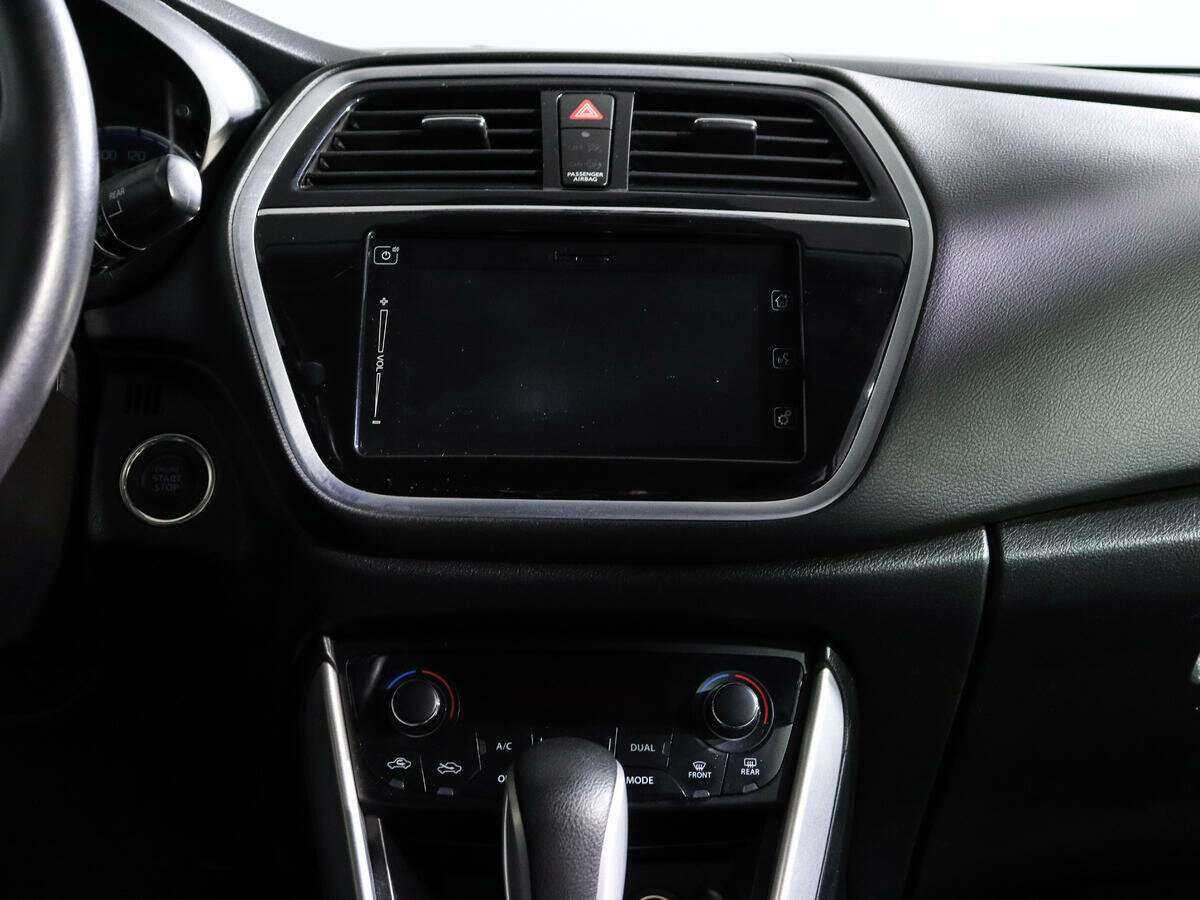 Б/У Сузуки С-Икс4 2016 года. Фото: #12