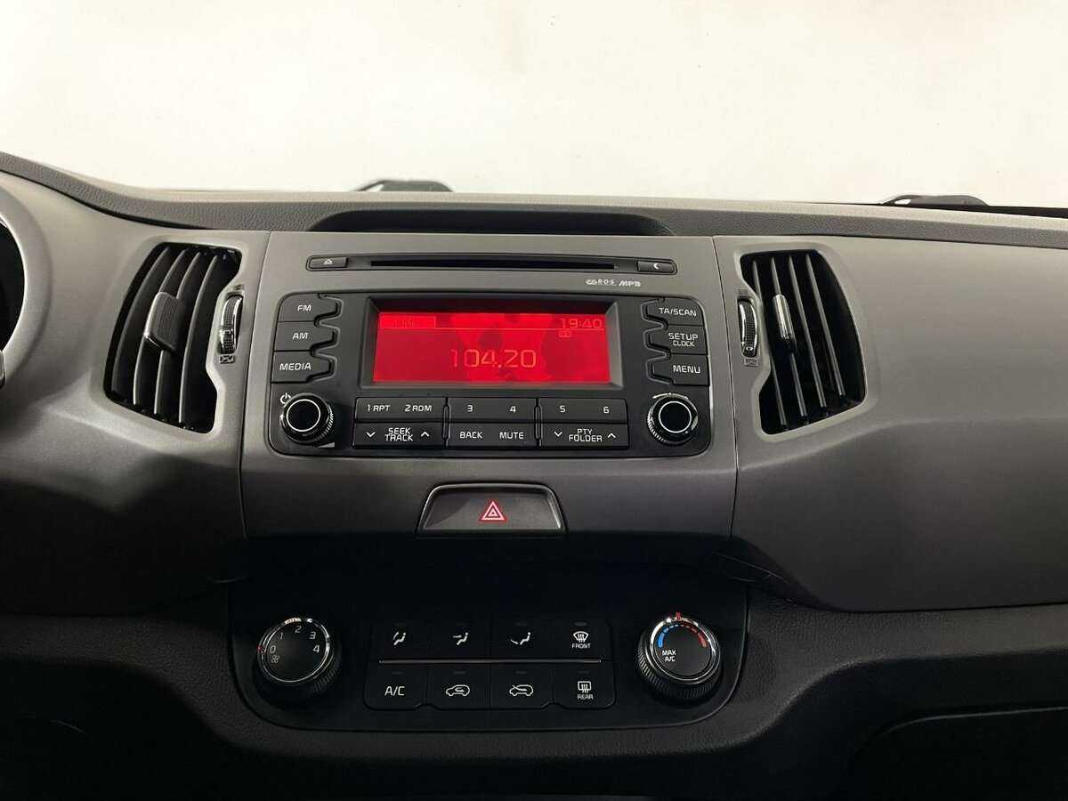 Б/У Киа Спортейдж 2015 года. Фото: #11