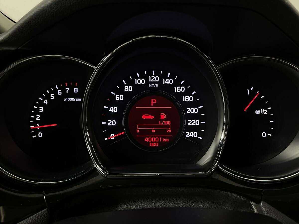 Б/У Киа Сид 2015 года. Фото: #10