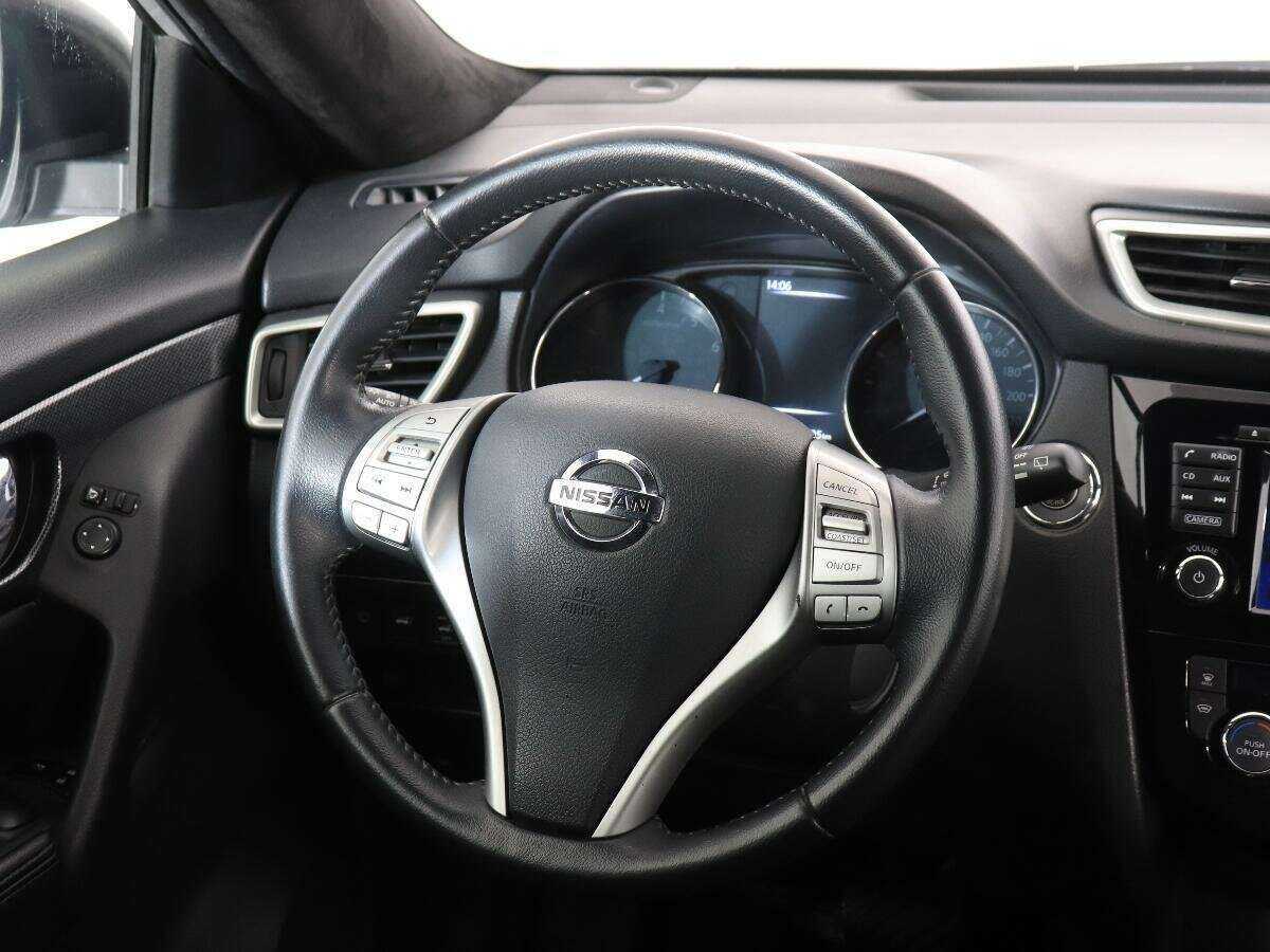 Б/У Ниссан Икс-Трейл 2016 года. Фото: #14