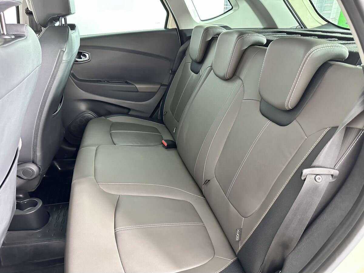 Б/У Рено Каптюр 2018 года. Фото: #15