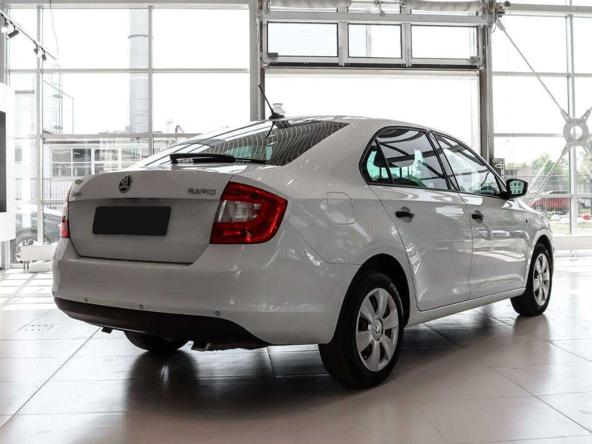 Б/У Шкода Рапид 2016 года. Фото: #5