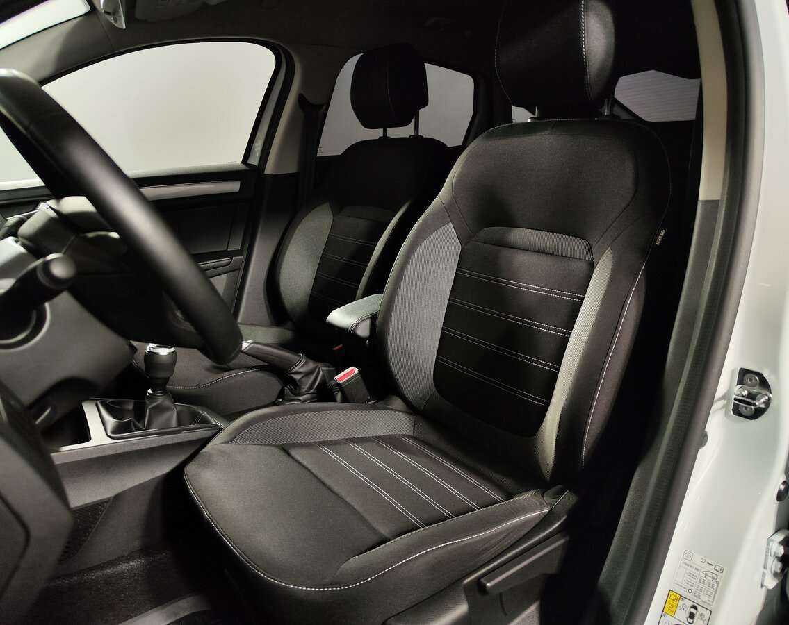 Б/У Рено Аркана 2021 года. Фото: #4