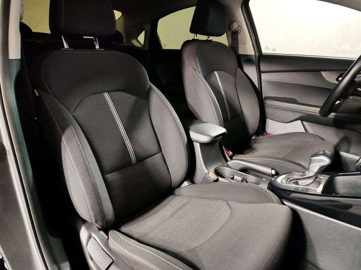 Б/У Киа Церато 2020 года. Фото: #8