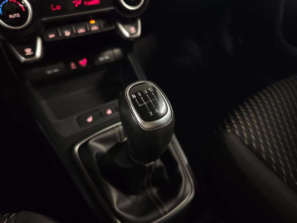 Б/У Киа Рио 2020 года. Фото: #6