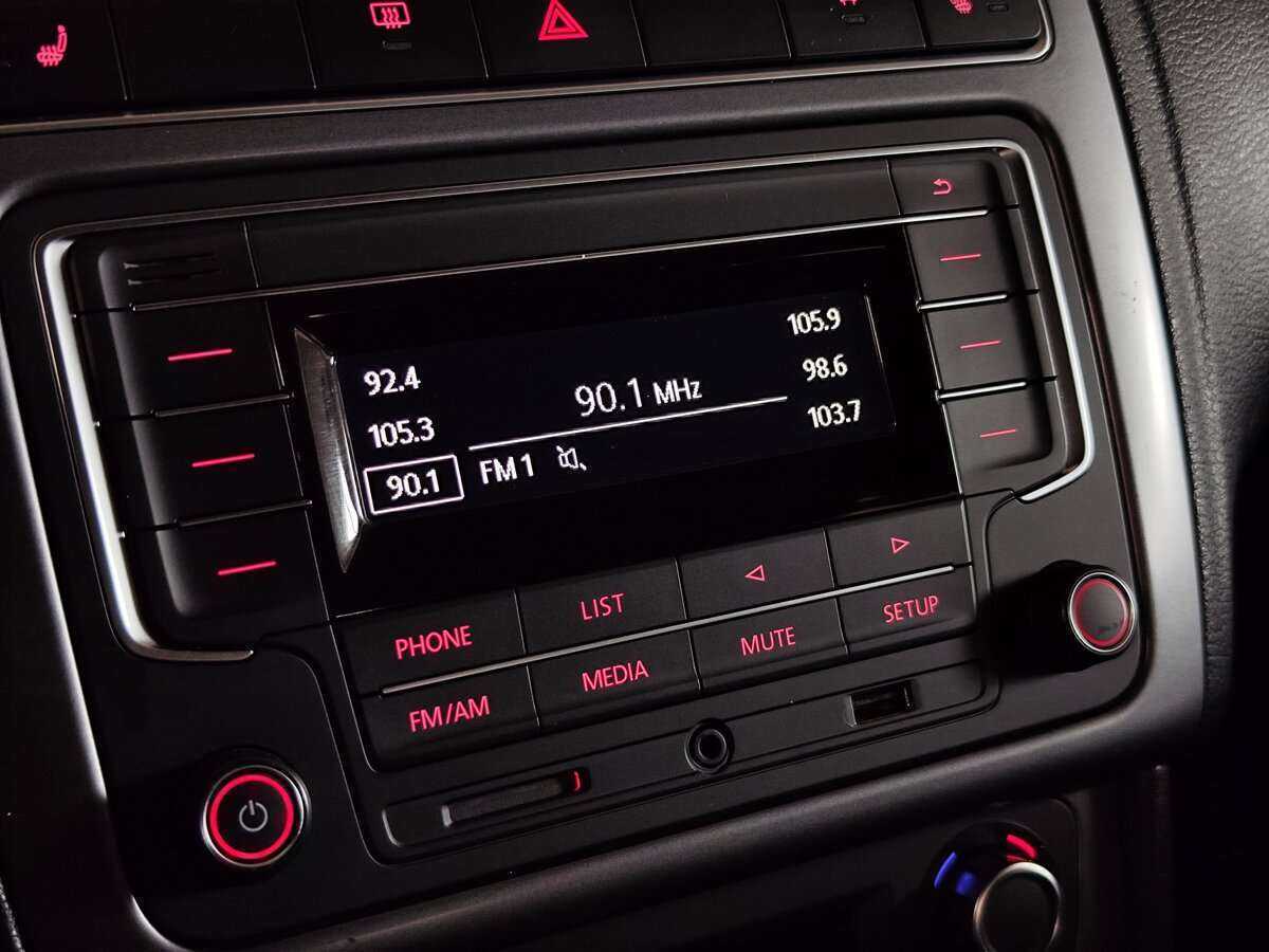 Б/У Фольксваген Поло 2018 года. Фото: #15