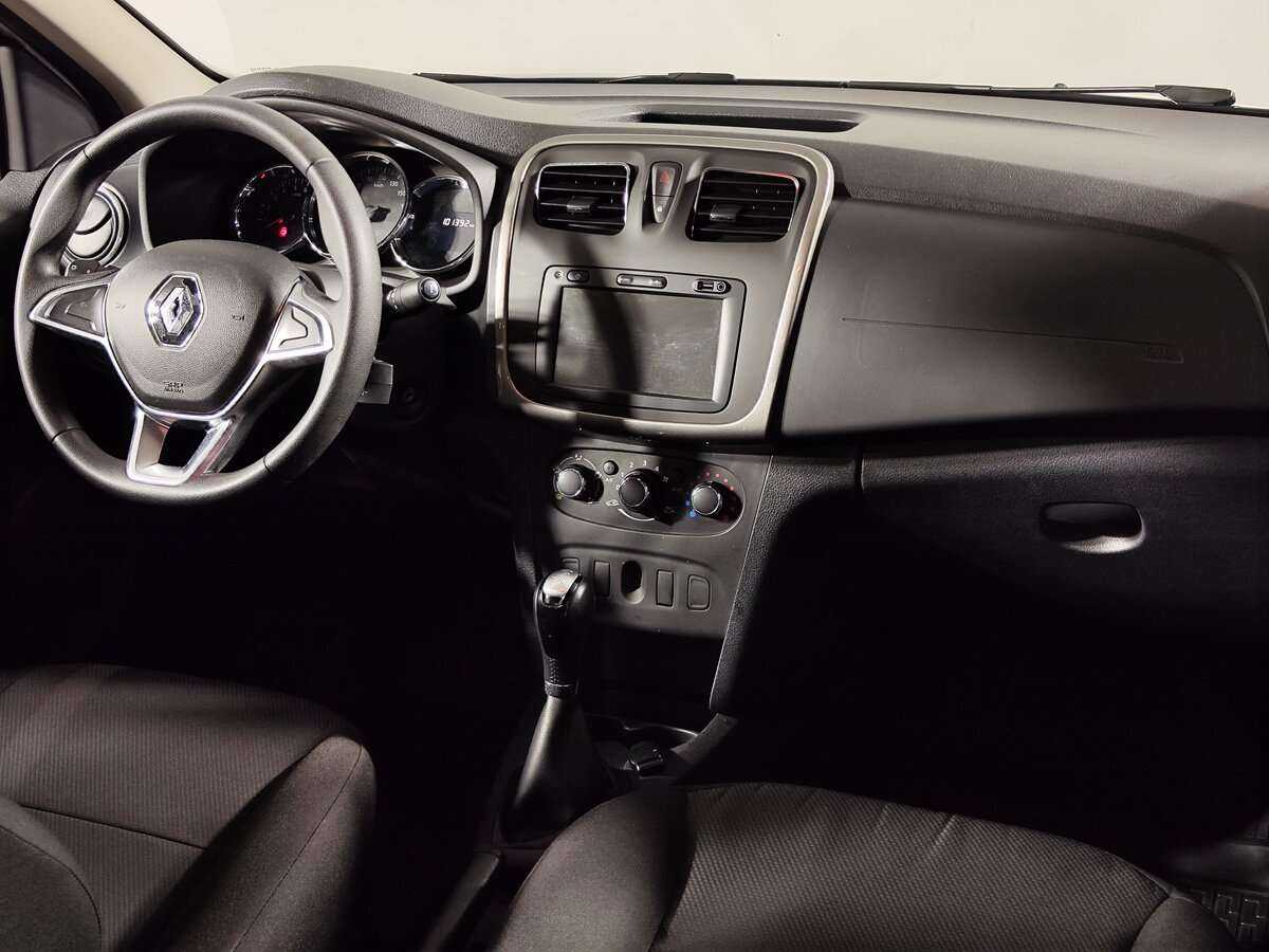 Б/У Рено Логан 2019 года. Фото: #10