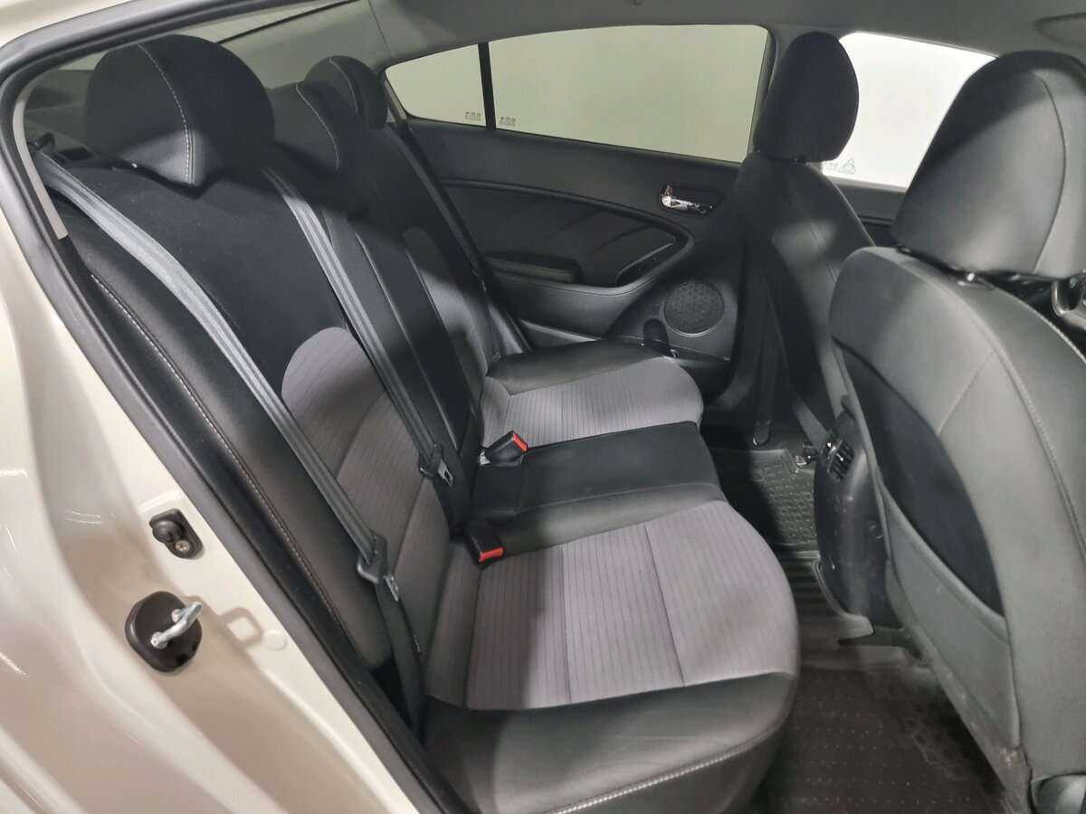 Б/У Киа Церато 2014 года. Фото: #8