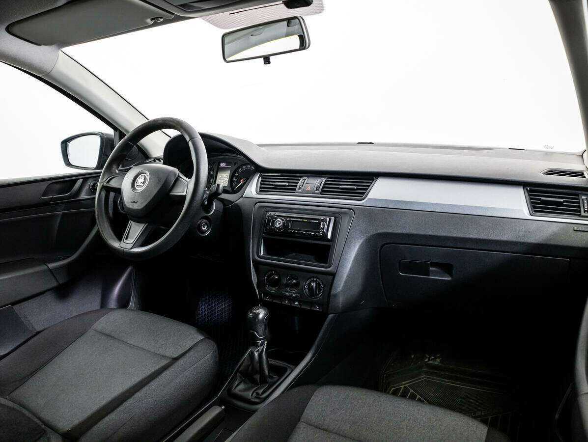 Б/У Шкода Рапид 2015 года. Фото: #7