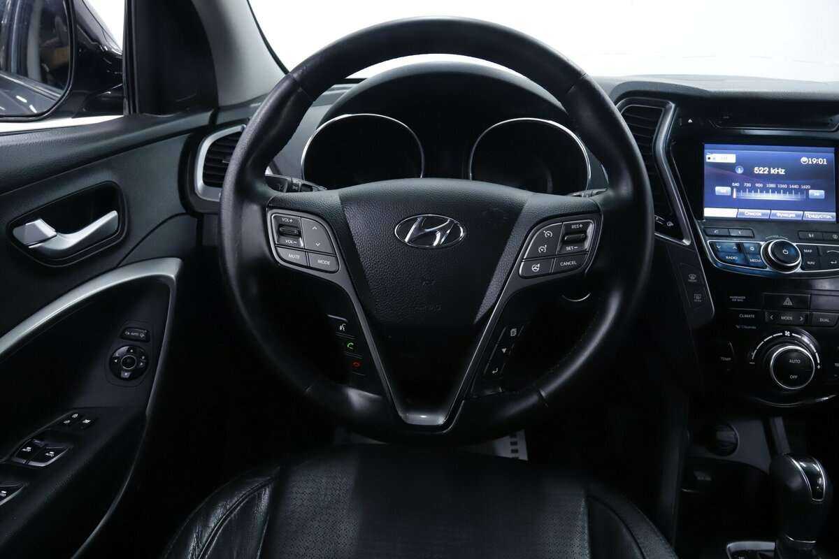 Б/У Хендай Санта Фе 2015 года. Фото: #12