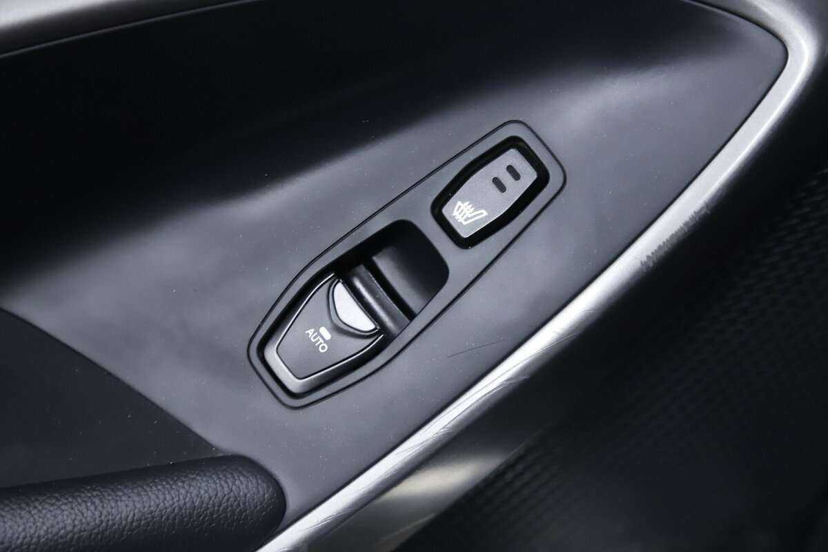 Б/У Хендай Санта Фе 2015 года. Фото: #19