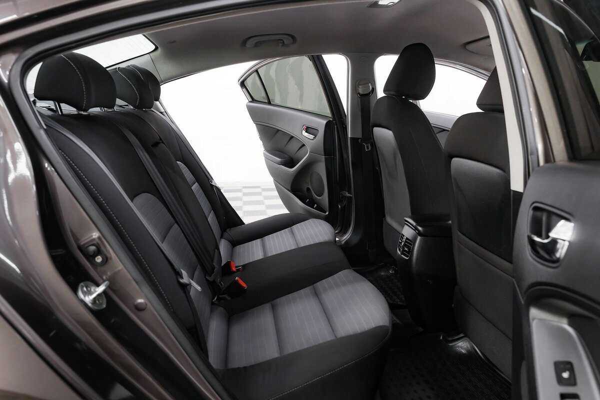 Б/У Киа Церато 2013 года. Фото: #13