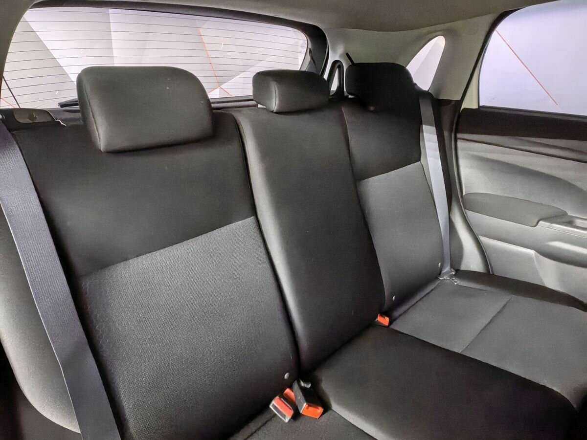 Б/У Митсубиши АС-Икс 2012 года. Фото: #12