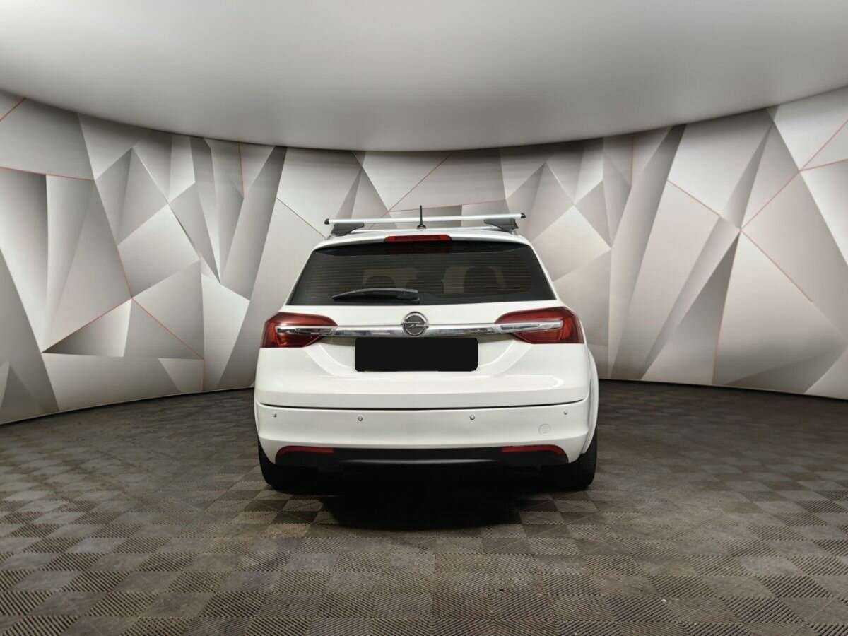 Б/У Опель Инсигния 2014 года. Фото: #7