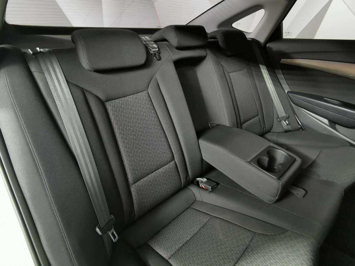 Б/У Хендай ай40 2015 года. Фото: #12