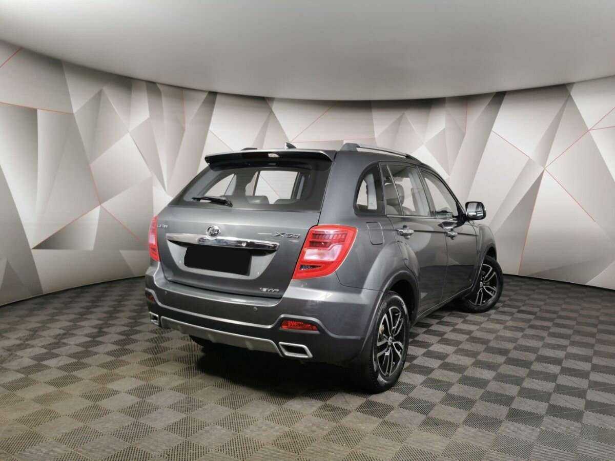 Б/У Лифан Икс60 2017 года. Фото: #1