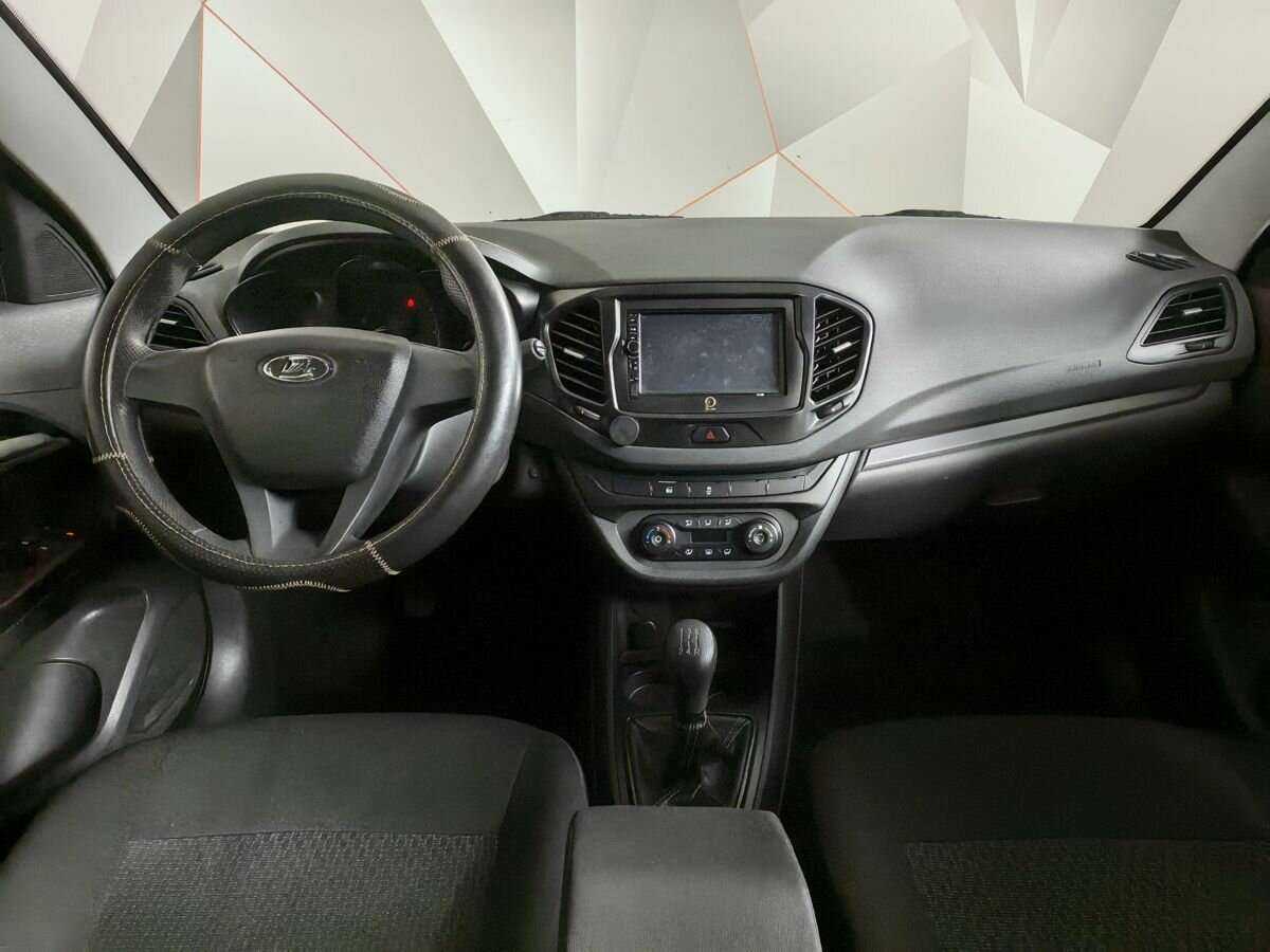 Б/У Лада (ВАЗ) Веста 2017 года. Фото: #9