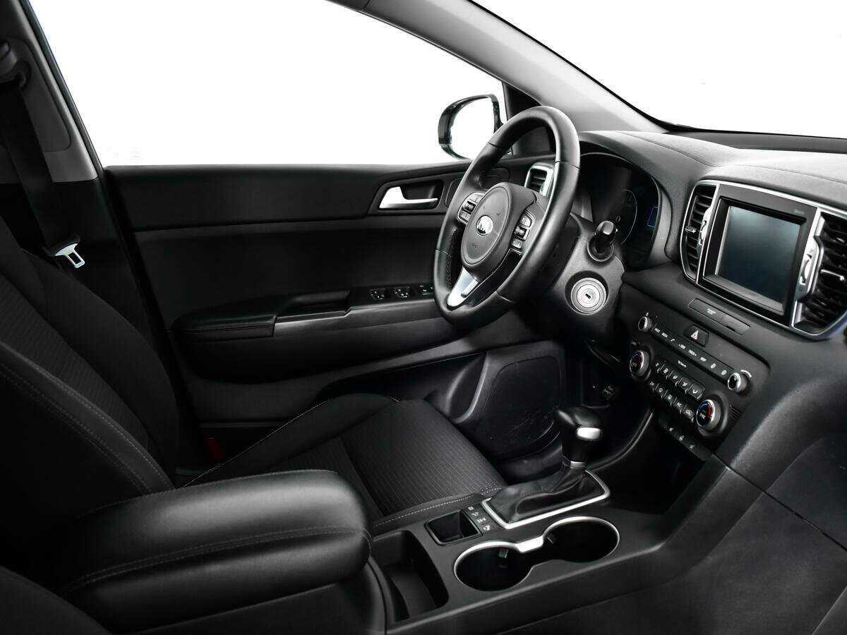 Б/У Киа Спортейдж 2017 года. Фото: #8