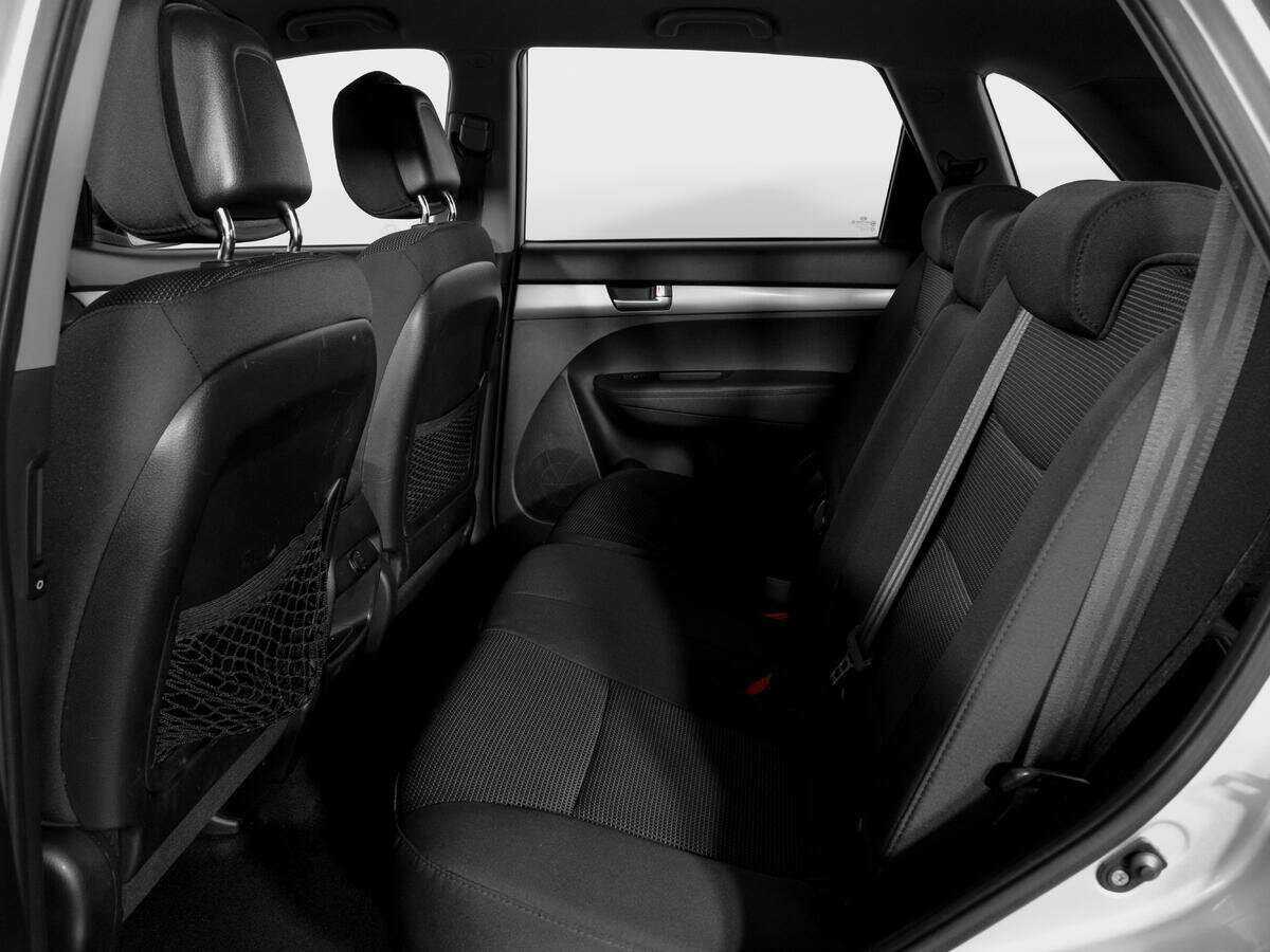 Б/У Киа Соренто 2013 года. Фото: #9